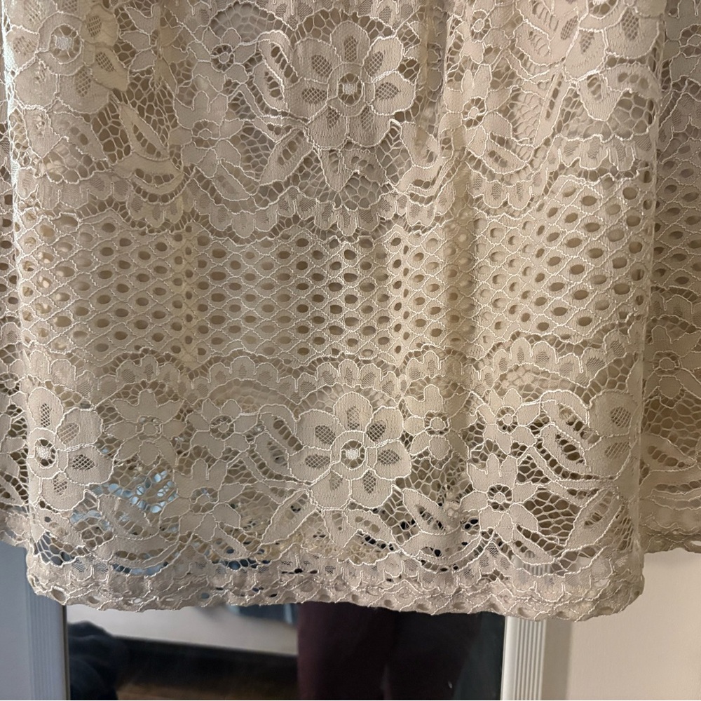 Metro Wear Cream Lace Midi Skirt - Picture 3 of 9